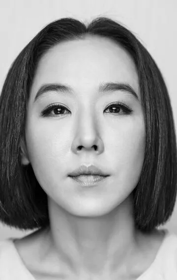 Фотография актёра Кан Су-ён