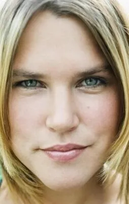 Фотография актёра Миа Шерингер