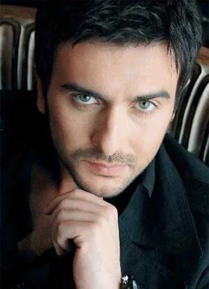 Фотография актёра Гёкхан Тепе