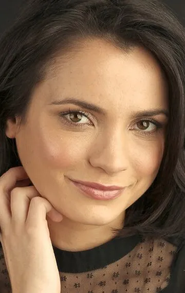 Фотография актёра Джессика Тоуви