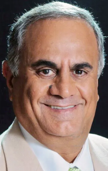 Фотография актёра Маршалл Манеш