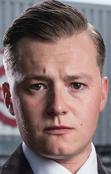 Фотография актёра Чарли Уэрнэм