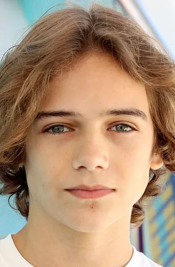 Фотография актёра Гэвин Уоррен