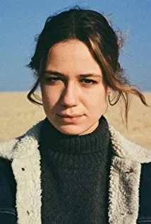 Фотография актёра Зои Маршаль