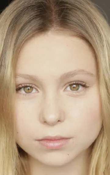 Фотография актёра Алекс Питерс