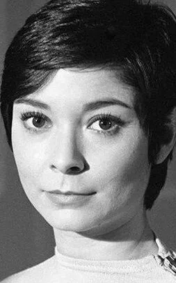 Фотография актёра Зиения Мертон