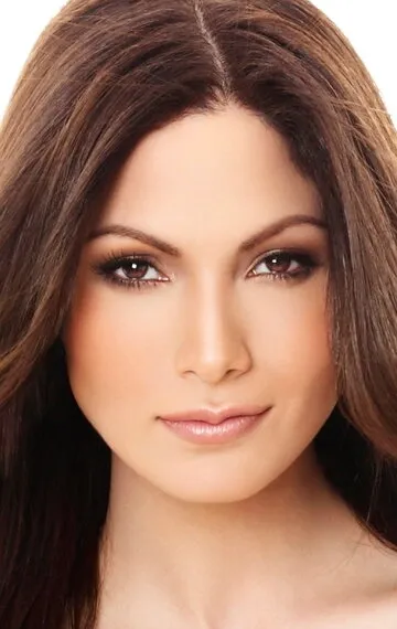 Фотография актёра Синтия Олаваррия