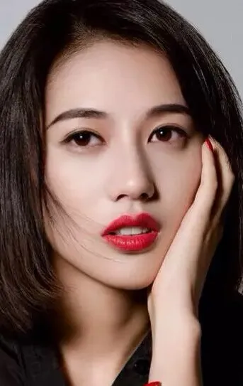 Фотография актёра Дун Ци