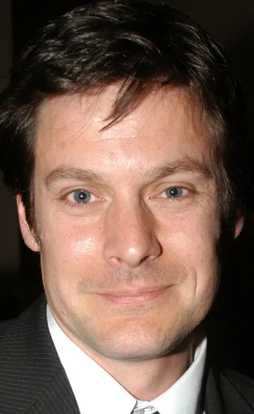 Фотография актёра Дэвид Трединник