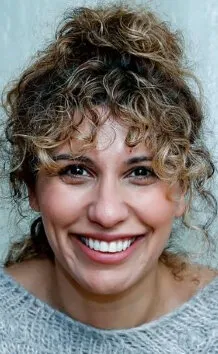 Фотография актёра Сара Хорами