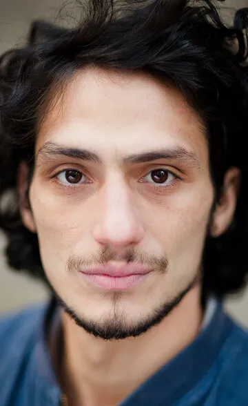 Фотография актёра Бурак Йигит