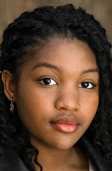 Фотография актёра Тейлор Мозби