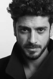 Фотография актёра Авраам Авив Алуш