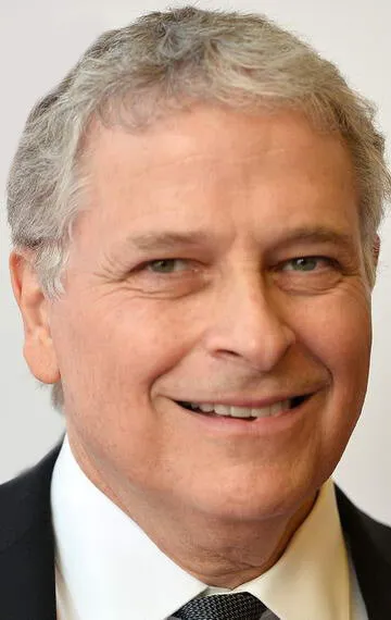 Фотография актёра Лоуренс Кэздан