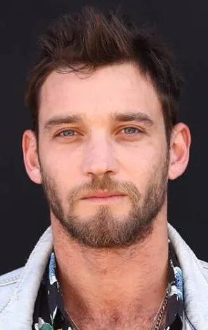 Фотография актёра Дин Мирошников