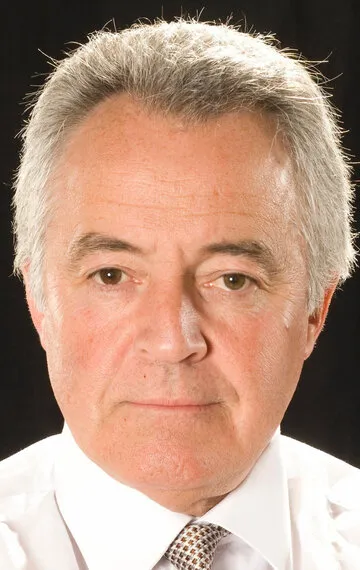 Фотография актёра Расселл Робертс