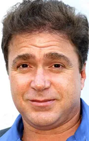 Фотография актёра Майкл Рисполи