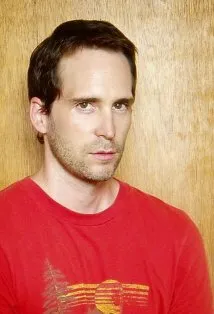 Фотография актёра Крис Ливинс