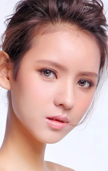 Фотография актёра Чжан Юйси