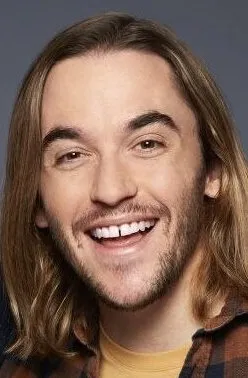 Фотография актёра Крис Хотон