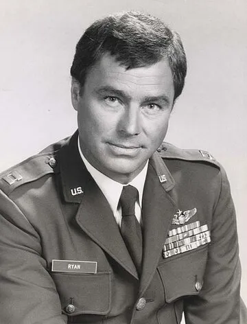 Фотография актёра Эдвард Уинтер