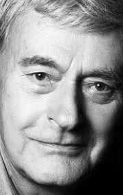 Фотография актёра Бэрри Ингэм