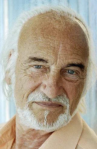 Фотография актёра Эктор Альтерио