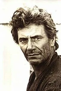 Фотография актёра Кристос Калаврузос