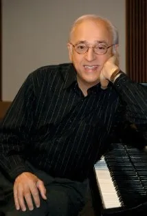 Фотография актёра Джеймс Аргиро