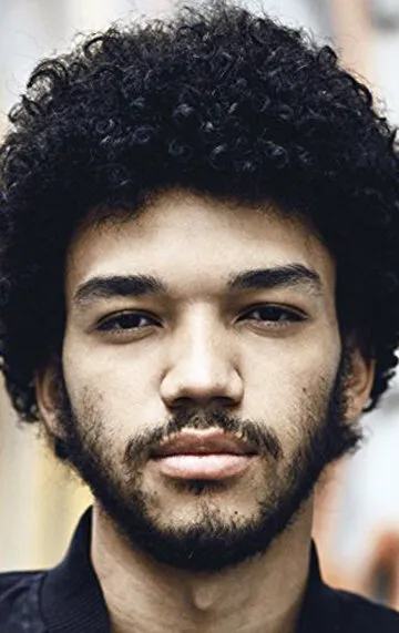 Фотография актёра Джастис Смит