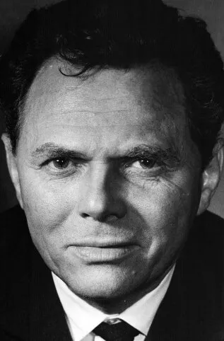 Фотография актёра Карл Джон