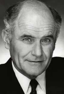 Фотография актёра Роберт Ливайн