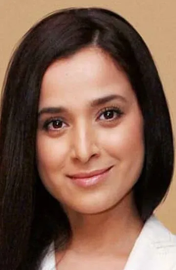 Фотография актёра Симона Сингх