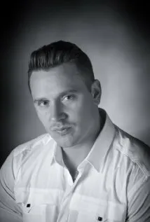 Фотография актёра Джеймс Лунейн