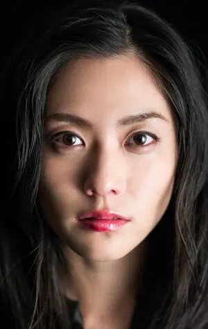 Фотография актёра Марина Кодзава