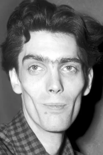 Фотография актёра Саша Питоефф