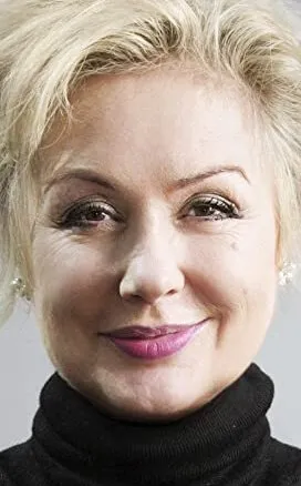 Фотография актёра Хетти Бэйнес