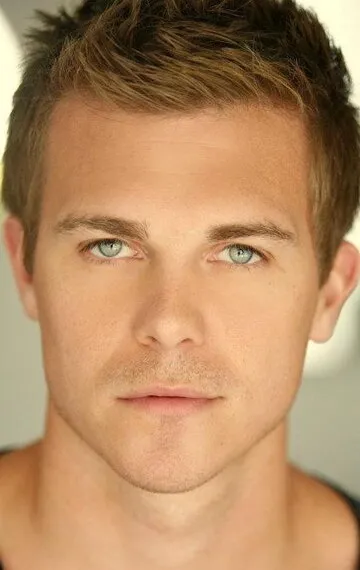 Фотография актёра Майкл Роарк