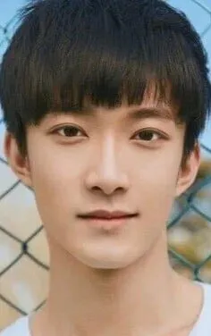 Фотография актёра Цао Энци