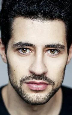 Фотография актёра Дэвид Крисанту