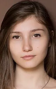 Фотография актёра Илаида Акдоган