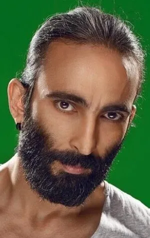 Фотография актёра Фырат Таныш