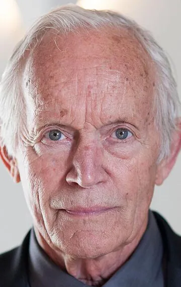 Фотография актёра Лэнс Хенриксен