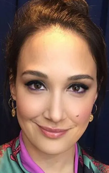 Фотография актёра Гупсе Озай