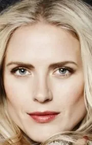 Фотография актёра Сюннёве Макоди Лунд