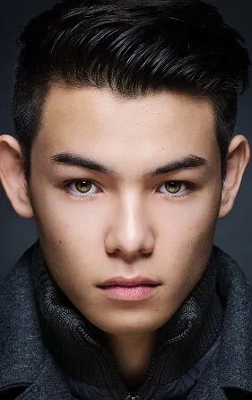 Фотография актёра Райан Поттер