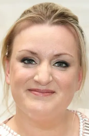 Фотография актёра Дэйзи Мэй Купер