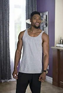 Фотография актёра Лондон Браун