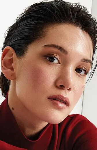 Фотография актёра Хазал Субаши