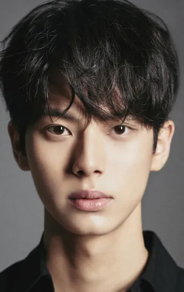 Фотография актёра Ли Чхэ-мин